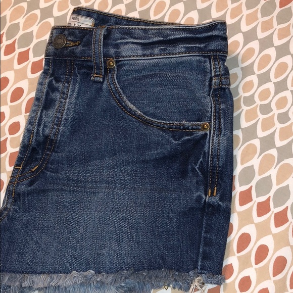 Free People High Waisted Denim Shorts - Picture 5 of 6